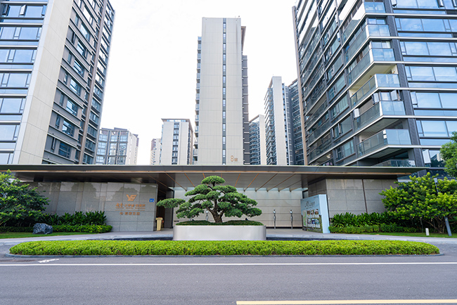 越秀大学城和樾府绿化养护