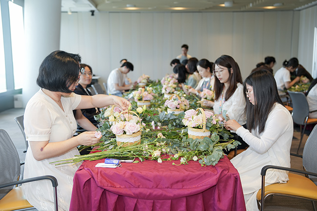 侨鑫国际金融中心绿化养护与绿植造景
